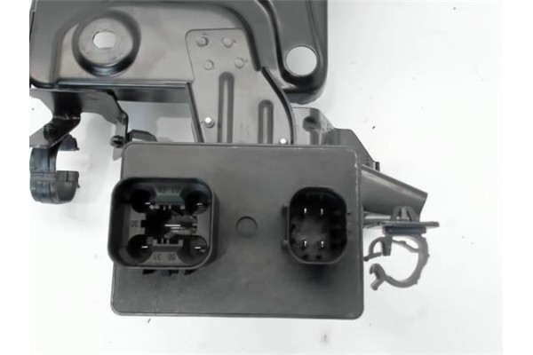 Recambio de caja precalentamiento para fiat ii tipo (356) berlina 1.3 easy referencia OEM IAM 68254974AA 0281003065 
