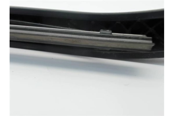 Recambio de brazo limpiaparabrisas trasero para ford ka (ccq) 1.3 i referencia OEM IAM 1015716  