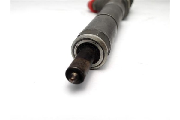 Recambio de inyector para toyota yaris (ksp9/scp9/nlp9) 1.4 d-4d referencia OEM IAM 236700N030 0445110262 