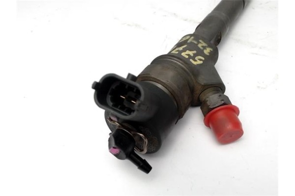 Recambio de inyector para toyota yaris (ksp9/scp9/nlp9) 1.4 d-4d referencia OEM IAM 236700N030 0445110262 