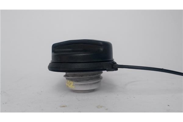 Recambio de tapon combustible para opel astra j 1.6 referencia OEM IAM 808003 13327610 
