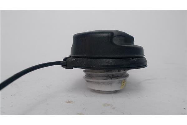 Recambio de tapon combustible para opel astra j 1.6 referencia OEM IAM 808003 13327610 