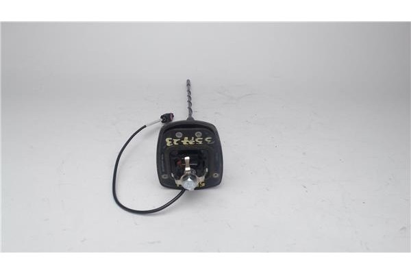 Recambio de antena electrica para opel astra j 1.6 referencia OEM IAM 13331944  