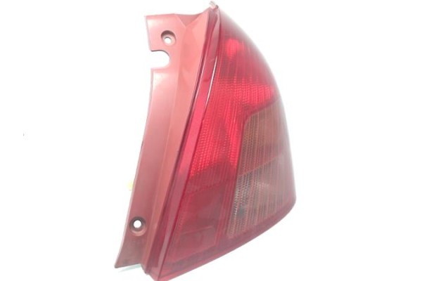 Recambio de piloto trasero derecho para suzuki swift iii (sg) 1.5 referencia OEM IAM 2010002  