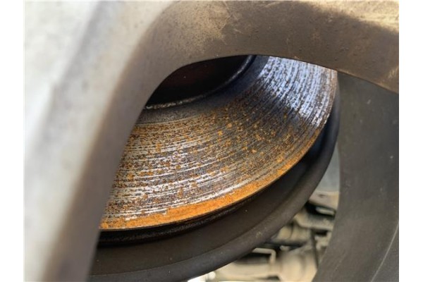 Recambio de disco freno delantero para ssangyong kyron 2.0 200 xdi referencia OEM IAM 4144109110  