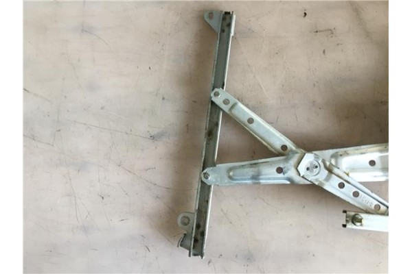 Recambio de mecanismo elevalunas trasero izquierdo para subaru legacy iii ranchera familiar (be, bh) 2.5 referencia OEM IAM 6222