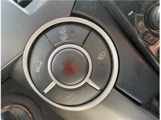 Recambio de interruptor luces emergencia para ssangyong kyron 2.0 200 xdi referencia OEM IAM 8521031000HCX  