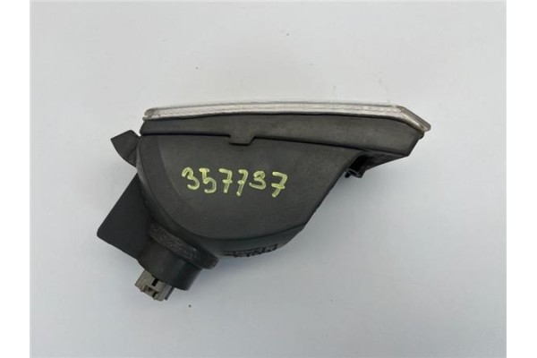 Recambio de intermitente delantero dcho para toyota rav4 (a2) 1.8 luna referencia OEM IAM 8151142050  