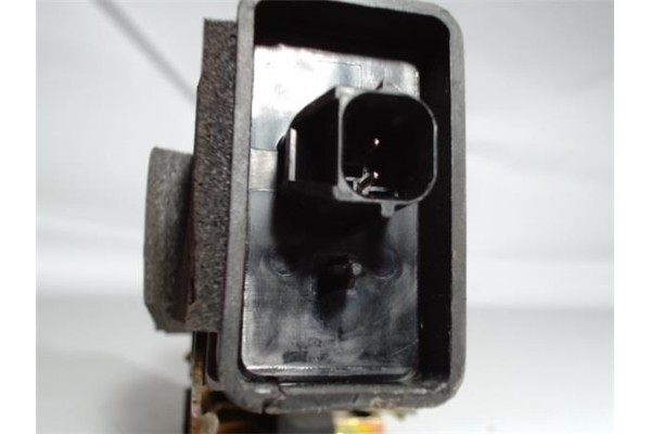 Recambio de cierre electromagnetico delantero izquierdo para volvo s40 berlina 1.8 i referencia OEM IAM 30850803  