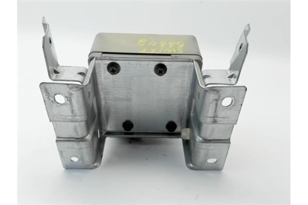 Recambio de centralita direccion asistida para suzuki swift iii (sg) 1.5 referencia OEM IAM 3872063J1  