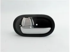 Recambio de manilla int. puerta trasero izquierda para mitsubishi colt cz3 berl. 5 (z30a) 1.3 (z35a, z33a, z34a) referencia OEM 