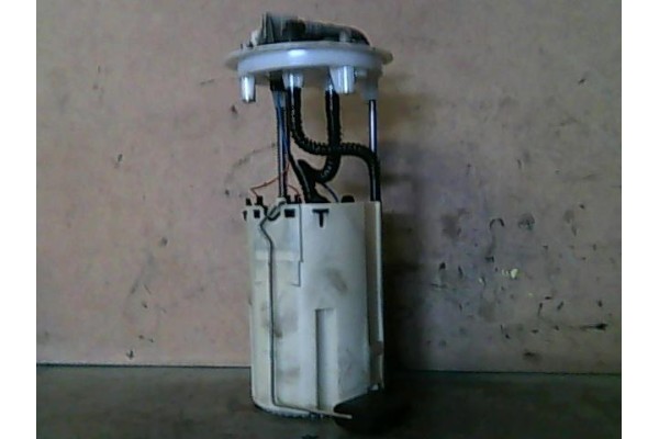 Recambio de bomba combustible para fiat i doblo (119) 1.3 jtd referencia OEM IAM 51755691 0580303028 