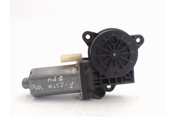 Recambio de elevalunas electrico delantero izquierdo para ford fiesta (cbk) referencia OEM IAM 0130821938  