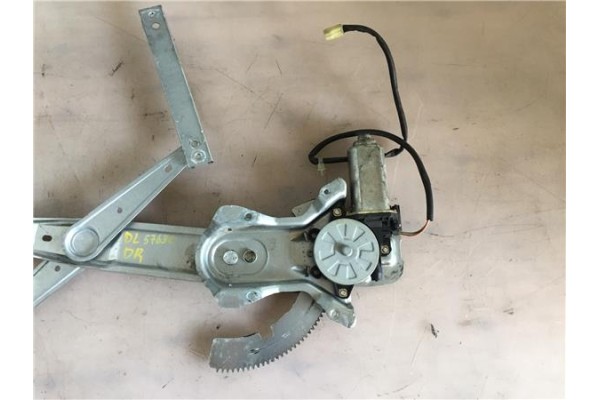 Recambio de mecanismo elevalunas delantero derecho para rover rover 25 (rf) 1.4 16v referencia OEM IAM CUH101900  