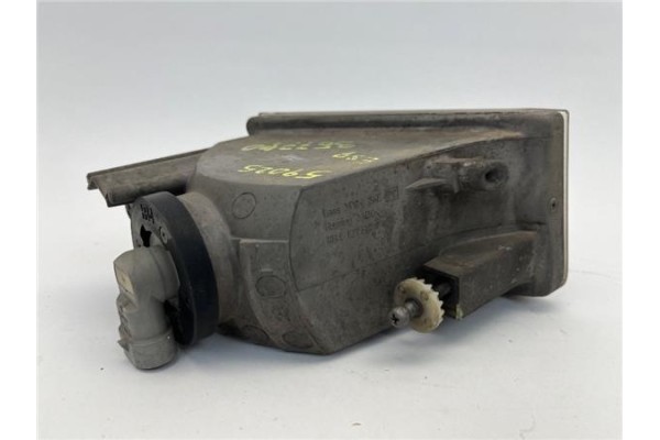 Recambio de faro antiniebla izquierdo para toyota rav4 (a2) 1.8 luna referencia OEM IAM 8122042050  