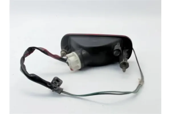 Recambio de reflectante paragolpes trasero para suzuki swift iii (sg) 1.5 referencia OEM IAM 3657062J0  