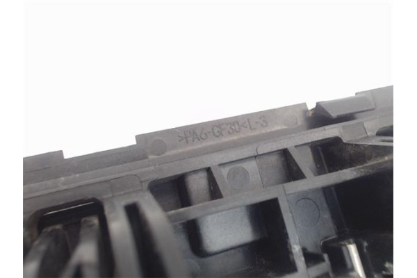 Recambio de maneta exterior trasero izquierda para dacia sandero i 1.2 16v referencia OEM IAM 806070421R  