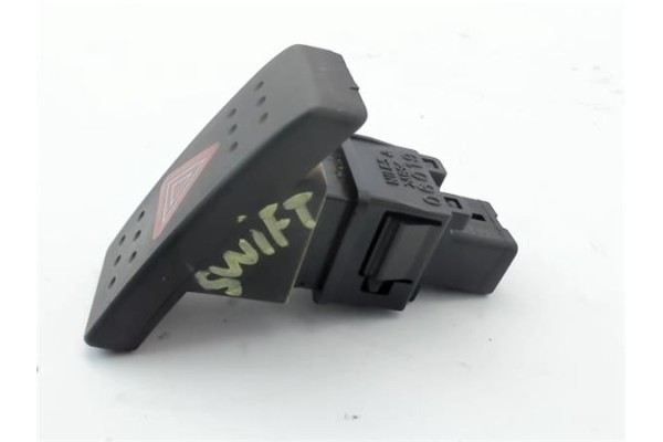 Recambio de interruptor luces emergencia para suzuki swift iii (sg) 1.5 referencia OEM IAM 3743062JA0P4Z  