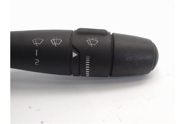 Recambio de mando de luces para renault megane i classic (la0) referencia OEM IAM 7700428235 34440401 