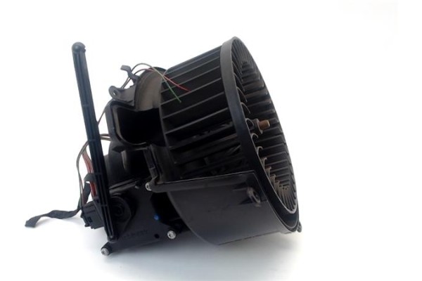 Recambio de motor calefaccion para opel zafira a 2.0 dti 16v referencia OEM IAM 1845062  