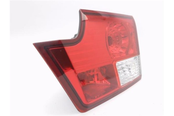 Recambio de piloto porton trasero derecho para ssangyong kyron 2.0 200 xdi referencia OEM IAM 8360409050  