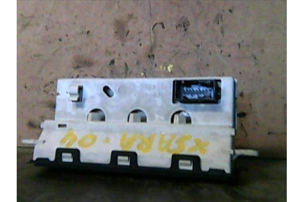 Recambio de reloj horario para citroen xsara berlina 1.4 i referencia OEM IAM 9647409677 216709375 