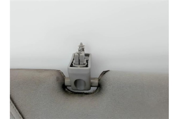 Recambio de parasol derecho para kia carnival ii (fl) 2.9 td referencia OEM IAM 1K54B69320ACY  