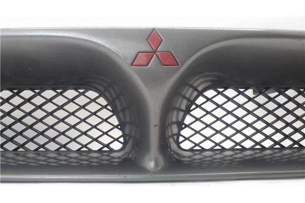 Recambio de rejilla capo para mitsubishi galant berlina (ea0) referencia OEM IAM MR192681  