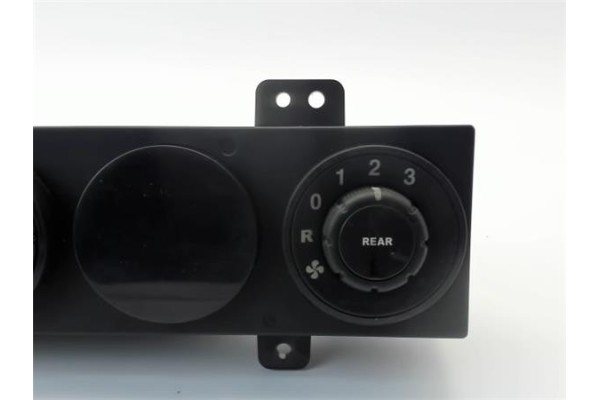 Recambio de mandos calefaccion / a.a. para kia carnival ii (fl) 2.9 td referencia OEM IAM OK53B61190D  