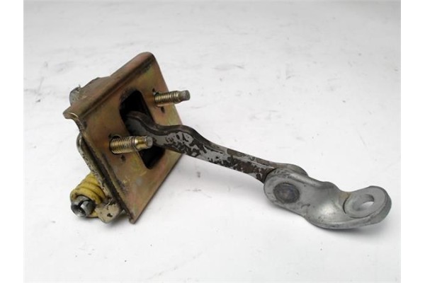 Recambio de bisagra sup. puerta delantero derecha para citroen c3 1.1 i referencia OEM IAM 9035P2  