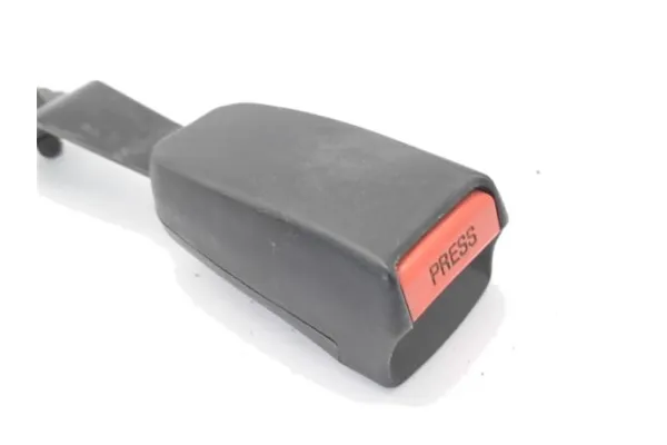 Recambio de anclaje cinturon delantero derecho para honda civic vi 1.6 referencia OEM IAM 81455S6DE01ZB  