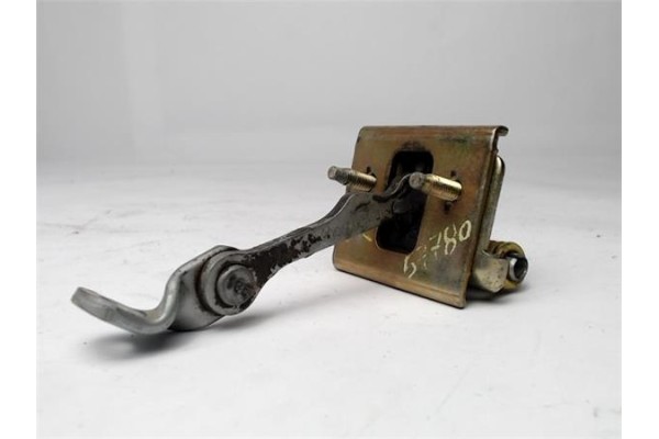 Recambio de bisagra sup. puerta delantero derecha para citroen c3 1.1 i referencia OEM IAM 9035P2  