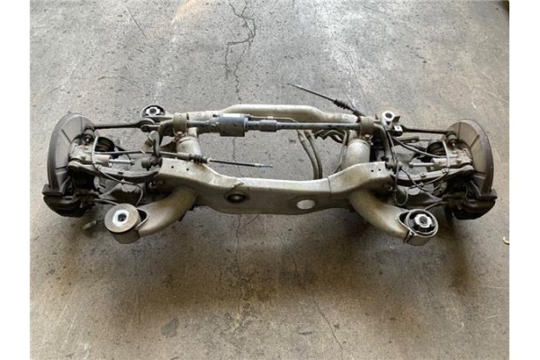Recambio de puente trasero para bmw serie 7 (e65/e66) 4.4 745i referencia OEM IAM 33316779789  