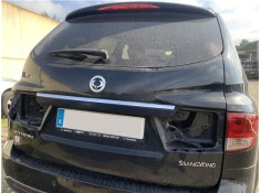 Recambio de porton trasero para ssangyong kyron 2.0 200 xdi referencia OEM IAM 6401109302  