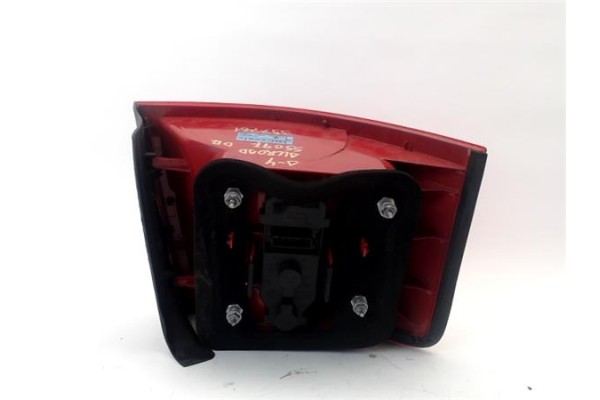 Recambio de piloto trasero izquierdo para audi allroad quattro (4b5) 2.5 tdi (132kw) referencia OEM IAM 4B9945096F3FZ  