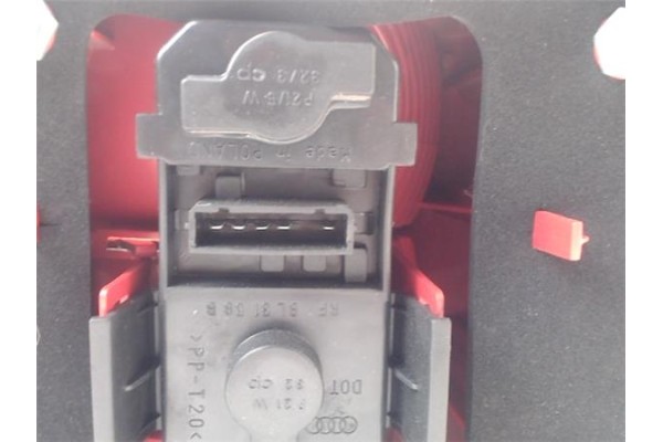 Recambio de piloto trasero izquierdo para audi allroad quattro (4b5) 2.5 tdi (132kw) referencia OEM IAM 4B9945096F3FZ  
