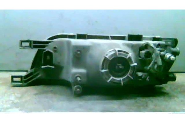 Recambio de faro delantero dcho para nissan almera (n15) 1.6 referencia OEM IAM 260102N385  
