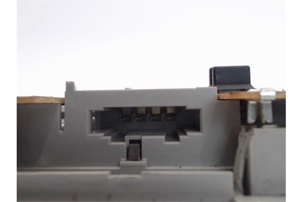 Recambio de luz interior techo para seat alhambra (7v9) referencia OEM IAM 1M2113774AA  