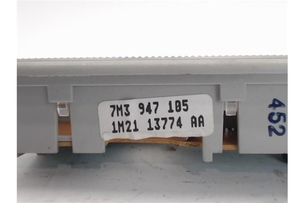 Recambio de luz interior techo para seat alhambra (7v9) referencia OEM IAM 1M2113774AA  