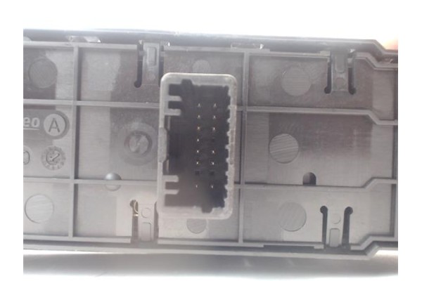 Recambio de botonera puerta delantero izquierda para renault scenic iii (jz) 1.2 grand expression referencia OEM IAM 809610016R 
