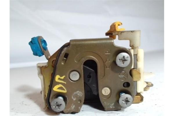 Recambio de cerradura puerta delantero derecha para nissan micra (k11) 1.0 i 16v referencia OEM IAM 805024F165  