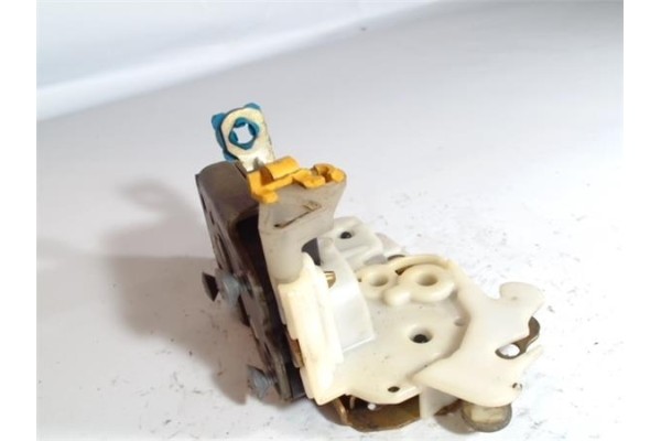 Recambio de cerradura puerta delantero derecha para nissan micra (k11) 1.0 i 16v referencia OEM IAM 805024F165  