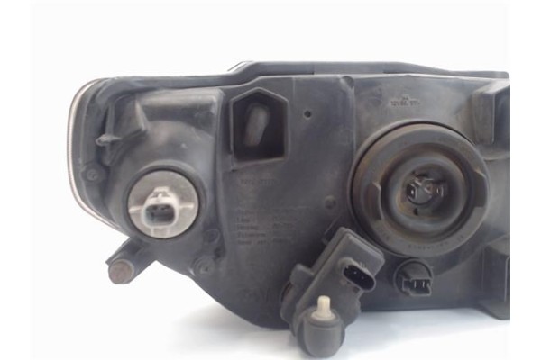 Recambio de faro delantero izquierdo para mitsubishi montero (v60/v70) referencia OEM IAM MR558827  