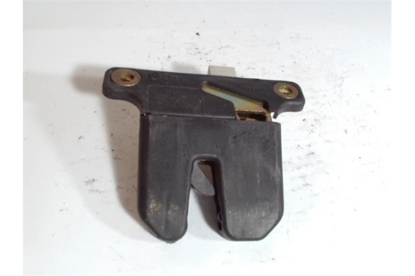 Recambio de cerradura porton para seat toledo (1m2) 1.9 tdi referencia OEM IAM 8D5827505D  