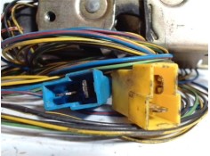 Recambio de cierre electromagnetico delantero derecho para mercedes-benz sprinter furgón 2.2 208 cdi (901.6/902.661-662) referen