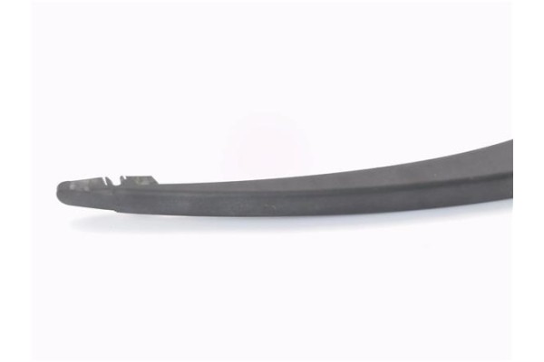 Recambio de brazo limpiaparabrisas trasero para dacia sandero i 1.2 16v referencia OEM IAM 7701042368 7700841699 