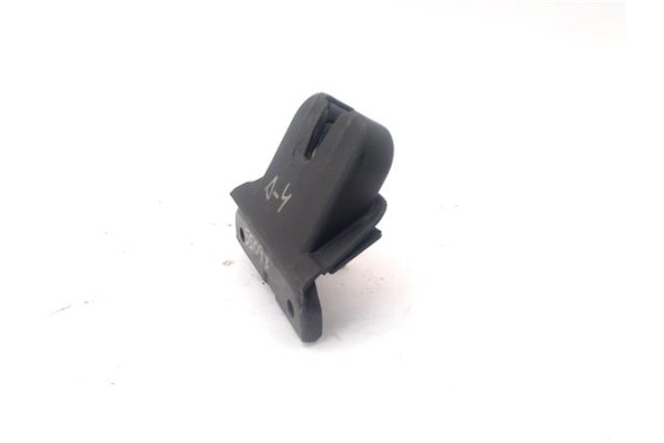 Recambio de cerradura capo para audi allroad quattro (4b5) 2.5 tdi (132kw) referencia OEM IAM 8L0823509E  