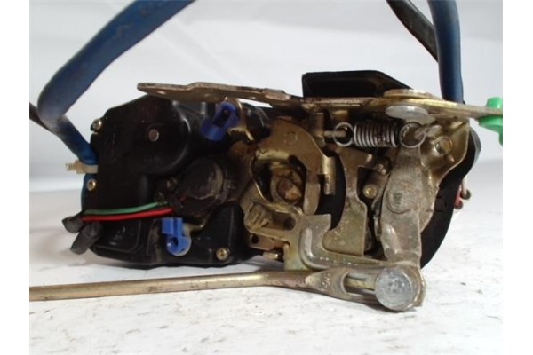 Recambio de cierre electromagnetico delantero izquierdo para suzuki baleno berlina (sy/eg) 1.6 i 16v referencia OEM IAM 8220261G