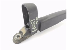Recambio de brazo limpiaparabrisas trasero para dacia sandero i 1.2 16v referencia OEM IAM 7701042368 7700841699 