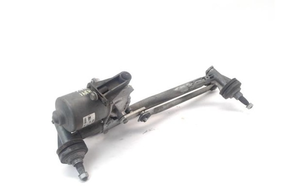 Recambio de motor limpiaparabrisas delantero para ford fiesta vi 1.4 tdci referencia OEM IAM 2S6T17B571AC  